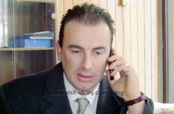 Sekretar za budžet i finansije u opštini Ulcinj Fatmir ?eka odgovorio Forci